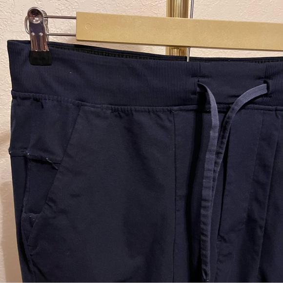 LULULEMON ~ Men’s ABC Warpstreme Joggers in True Navy Medium - Picture 7 of 16